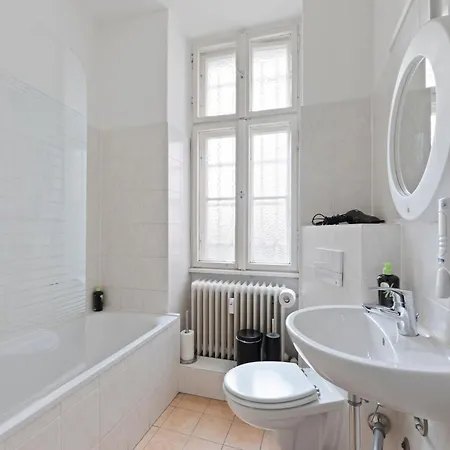 Primeflats - Big Family Schoeneberg Apartment